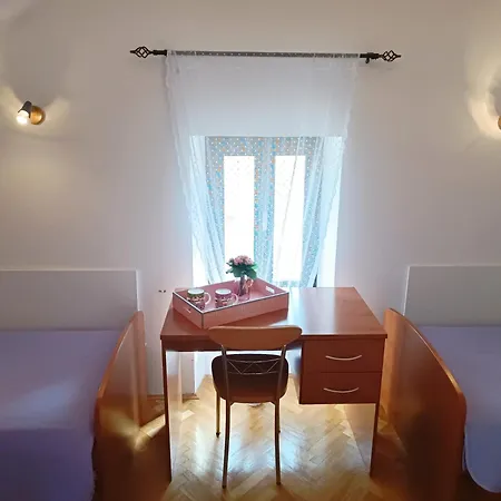 F&a Apartment